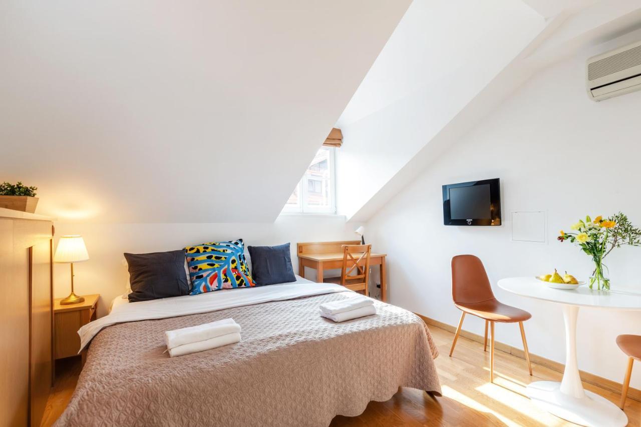 Cathedral Apartments By Reside Baltic วิลนีอุส ภายนอก รูปภาพ
