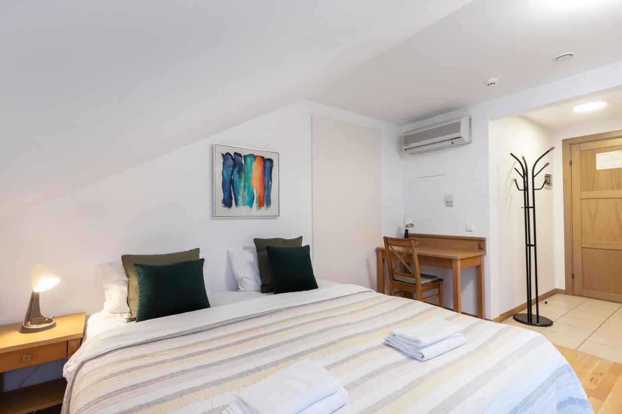 Cathedral Apartments By Reside Baltic วิลนีอุส ภายนอก รูปภาพ