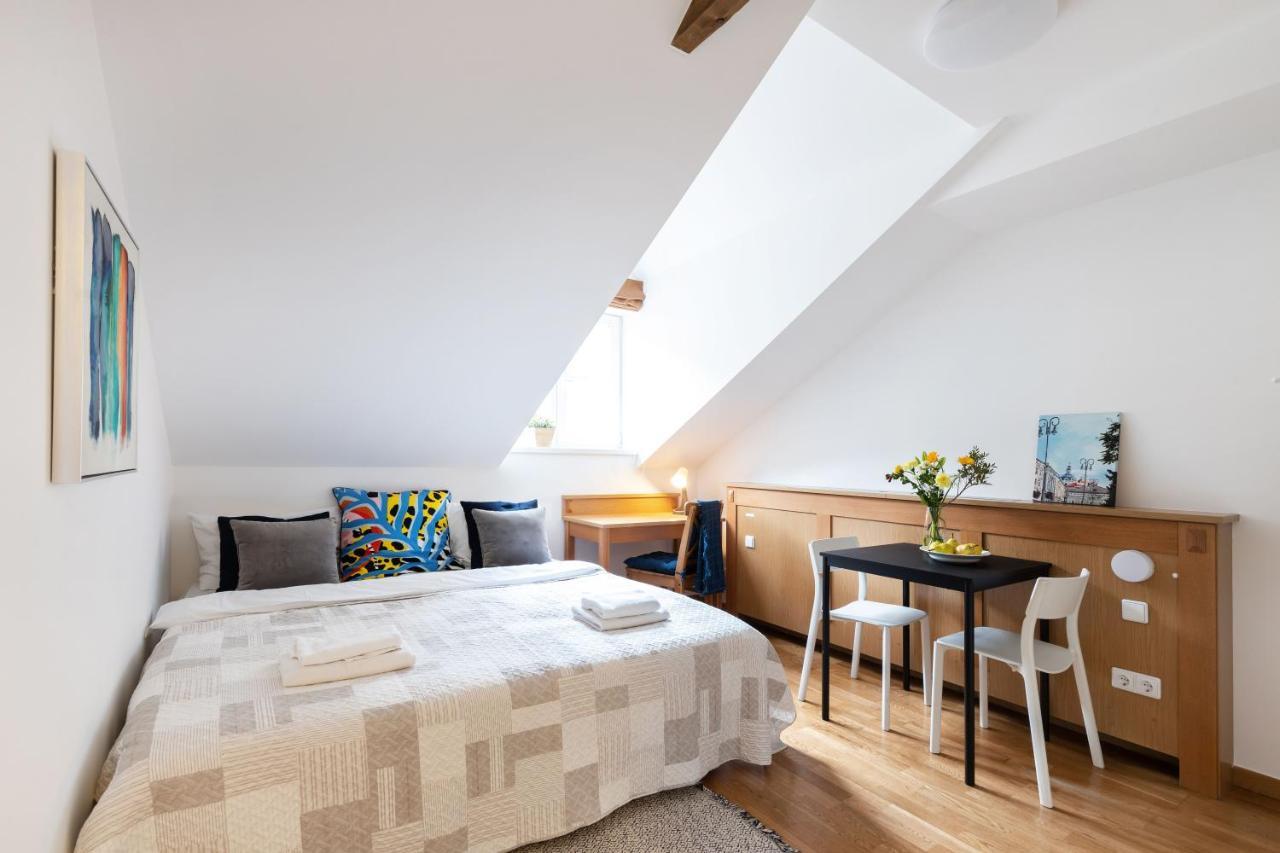 Cathedral Apartments By Reside Baltic วิลนีอุส ภายนอก รูปภาพ